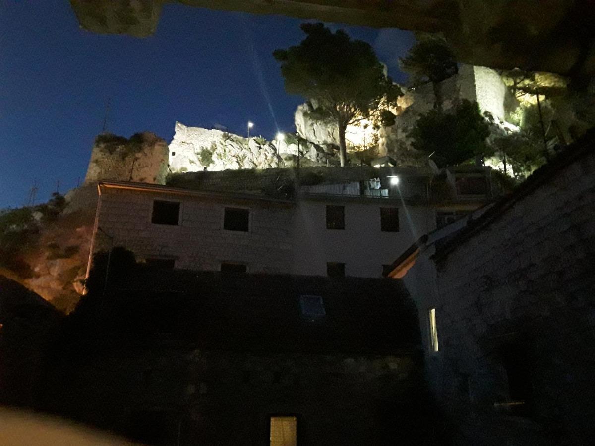 Apartma Dux Ad1735 Omis